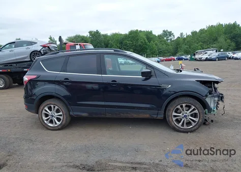 2018 Ford Escape Se z USA, uszkodzony, nr VIN 1FMCU0GD7JUC47452